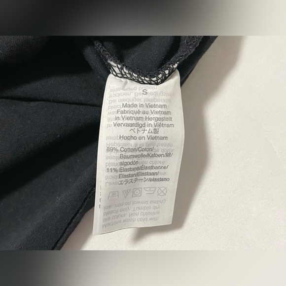 ✨Host Pick✨J. Crew Square Neck T-shirt - Picture 9 of 10